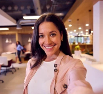 Laura - członek zespołu AI Solver